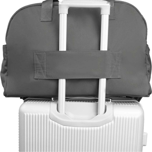 Women’s Joan & David Black “The Amelia” 21” Sport Puffer Nylon Weekender Duffel - Picture 15 of 15